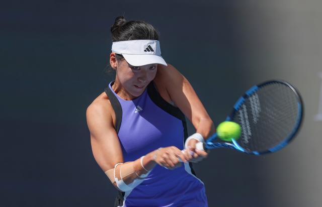 开云官网-中网首轮金花12进3 张帅结束连败韦思佳大突破