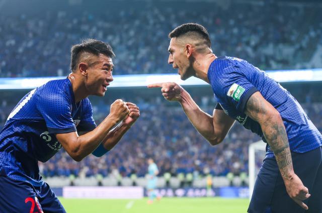 开云app-斯卢茨基如何妙手让申花逆转？中超争冠悬念再起